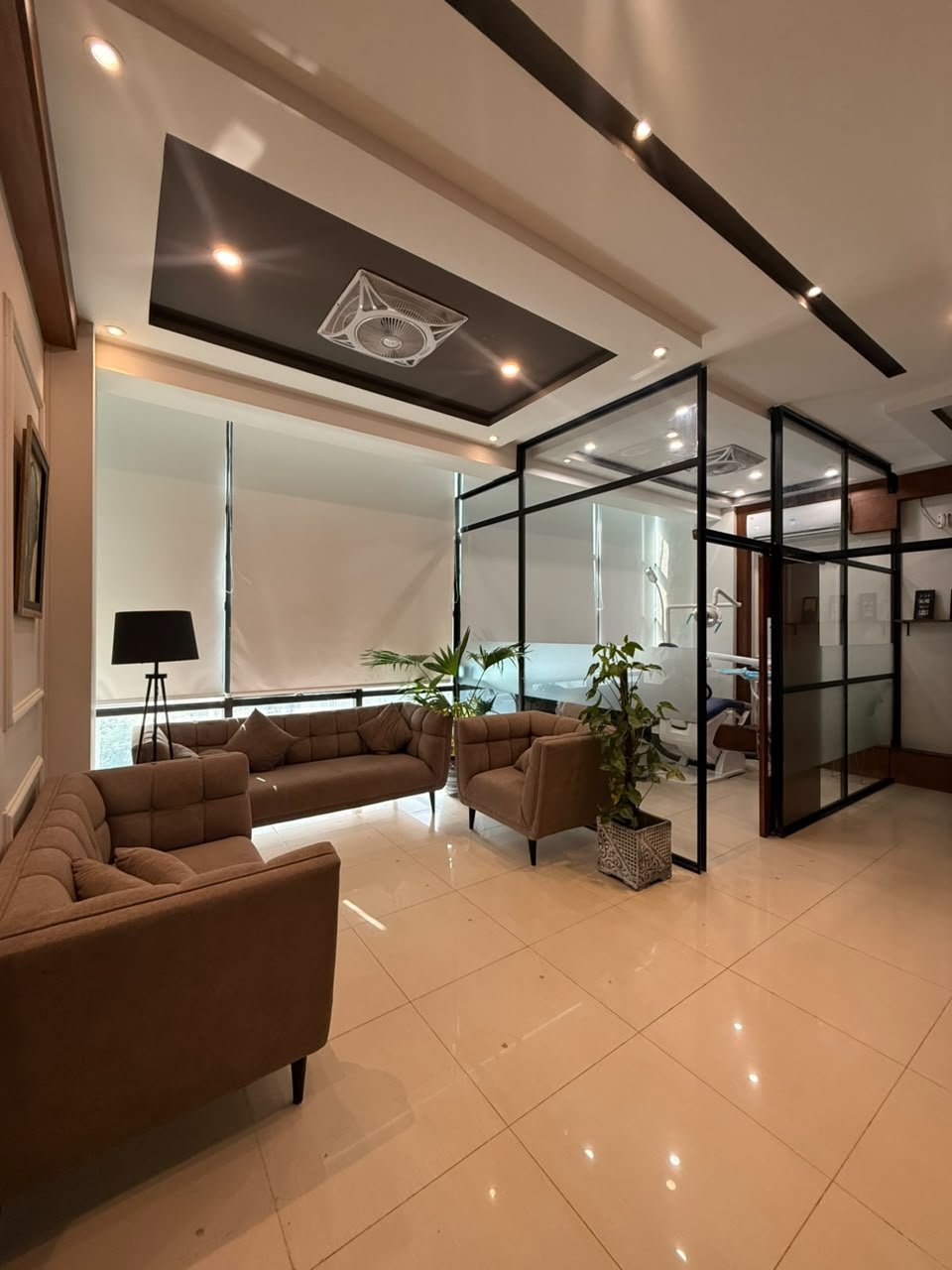 Waiting lounge at M M Dental Associates